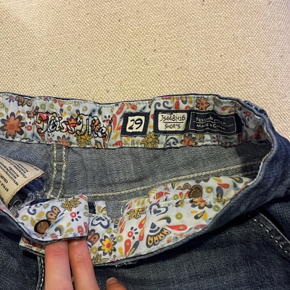 Miss me Womens shorts - Picture 4 of 4